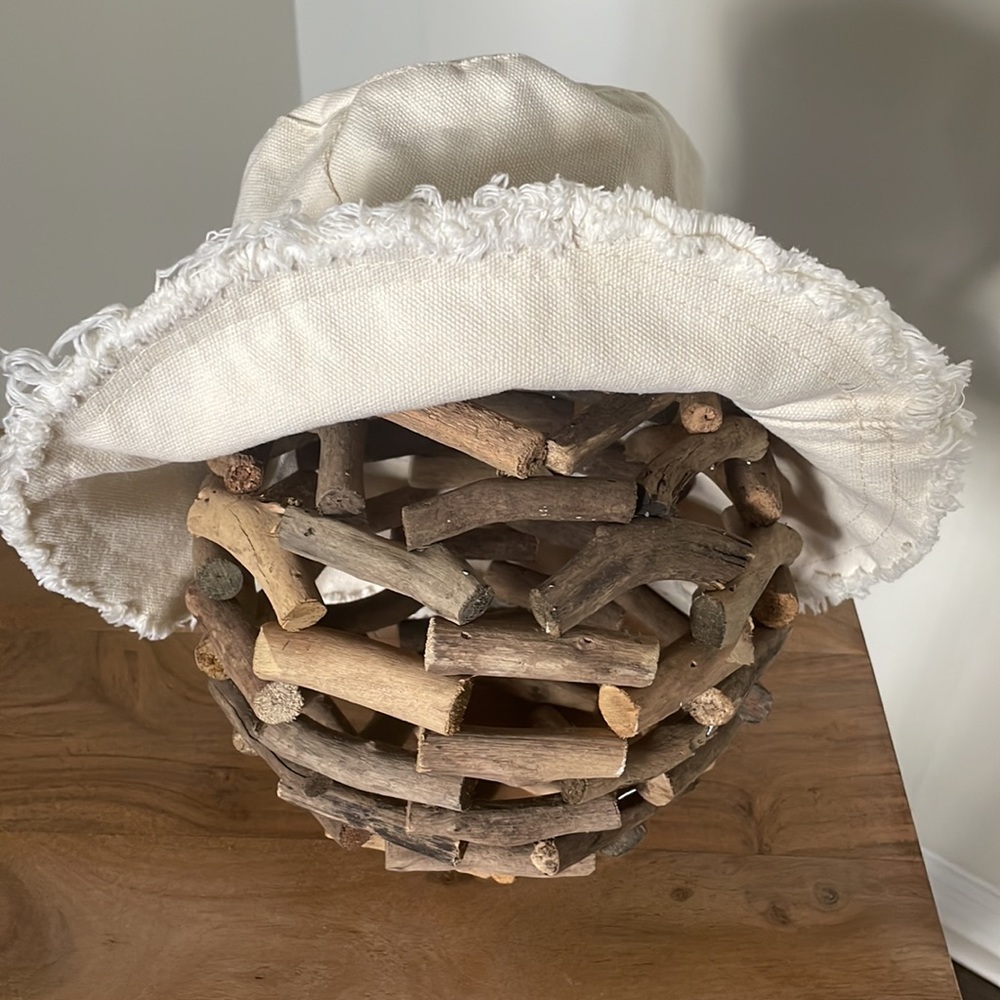 Sun Hat Beige - Picture 2 of 8